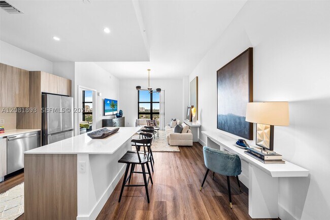 Photo - 2800 SW 27th St Unit 1205