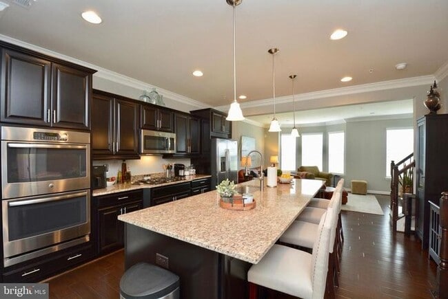 Photo - 702 Fair Winds Way