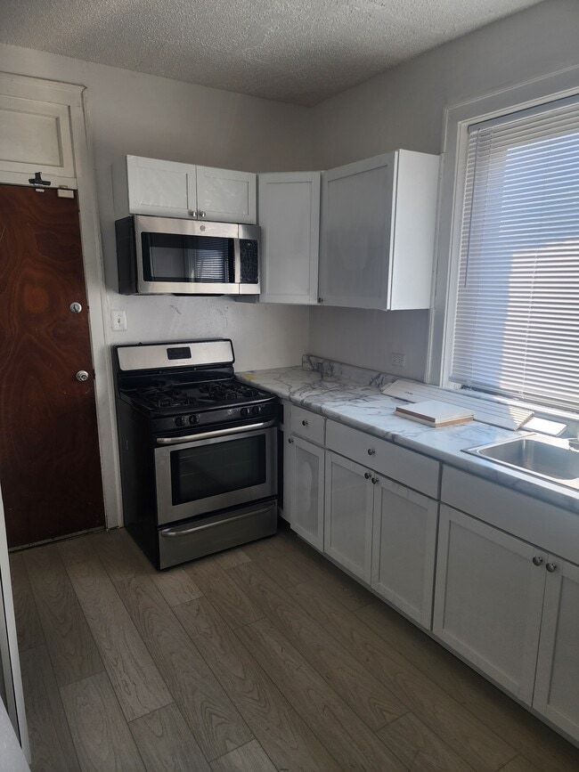 Photo - 8205 S Laflin St Unidad Laflin 1st Floor