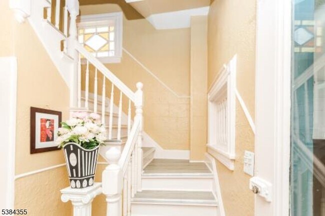 Photo - 60 Wildwood Ave Unit 2