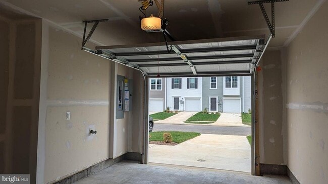 Photo - 151 Cooperage Rd