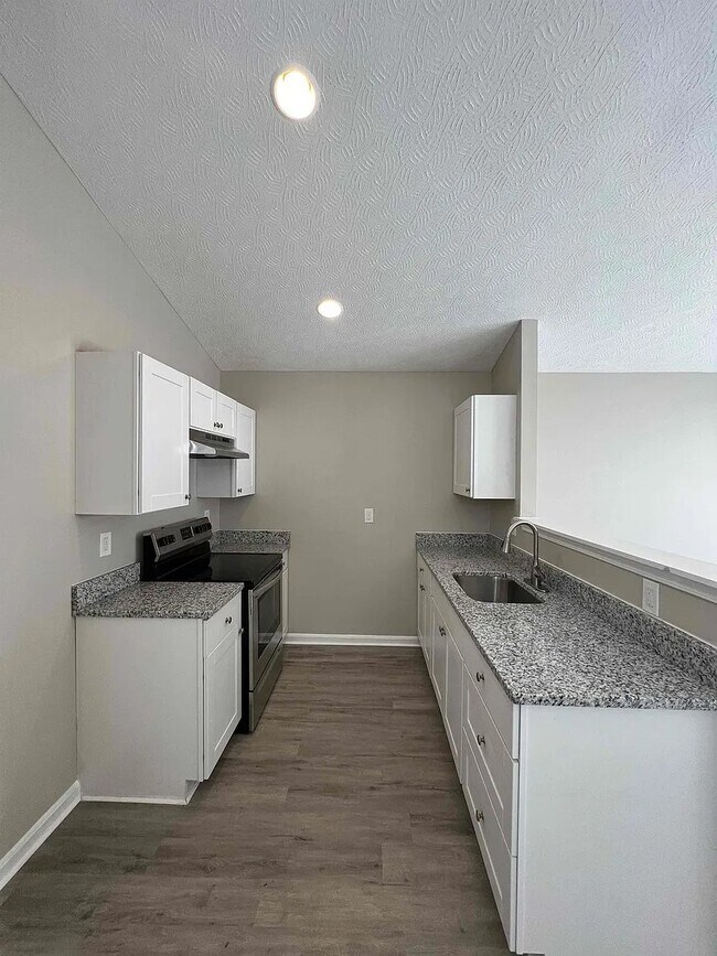 Photo - 2117 W Burnett Ave