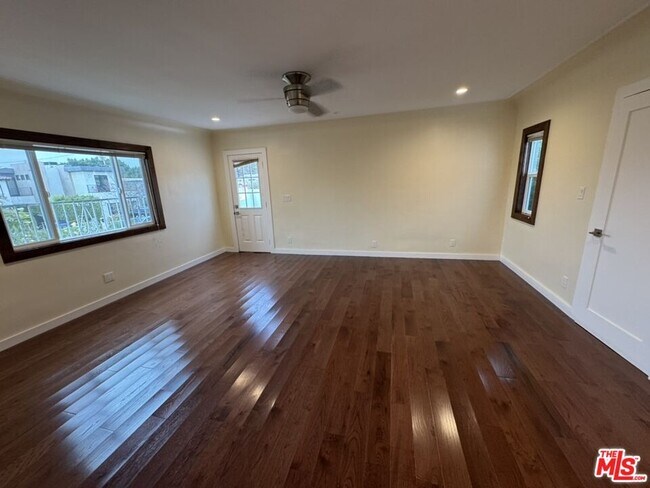 Photo - 6128 Maryland Dr