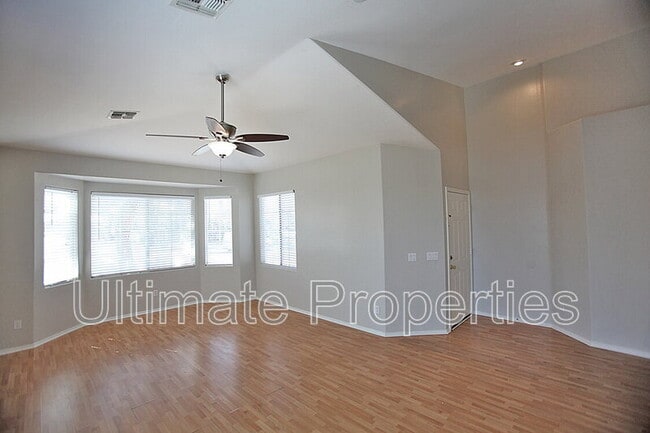 Photo - 7550 W Gardenia Ave