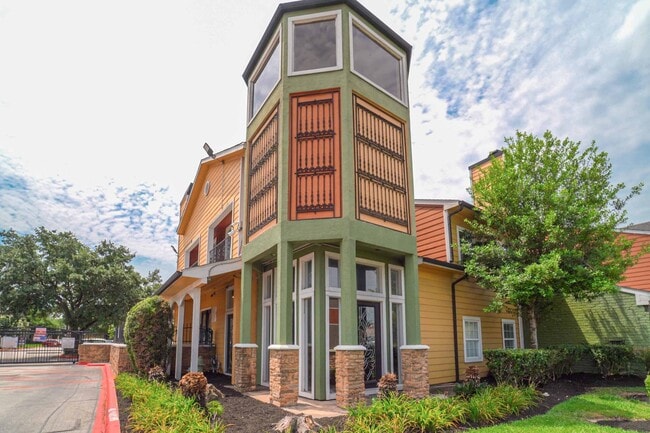 Building Exterior - Casa Del Mar