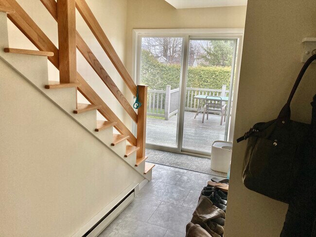 Photo - 3 Leonard Ave