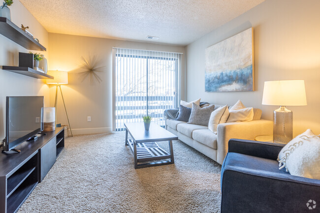 1BR, 1BA - Willow - Spring Tree by Broadmoor Apartments