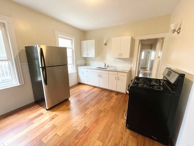 Photo - 26 Taft St Unit 2