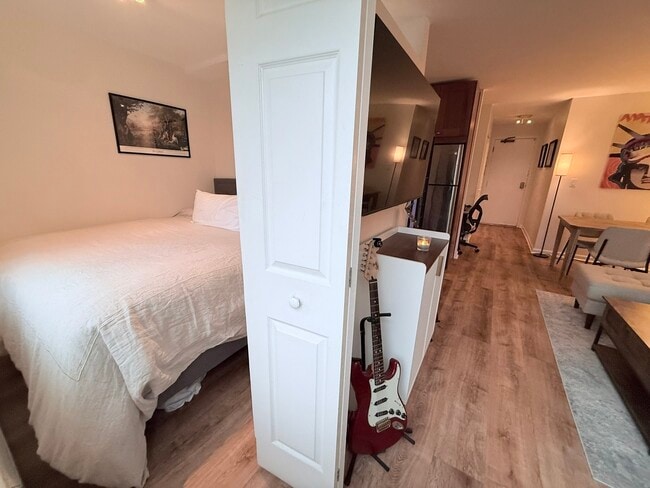 Photo - 3033 N Sheridan Rd Unit 809