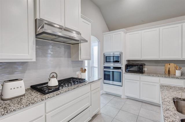 Photo - 2012 Artesia Blvd