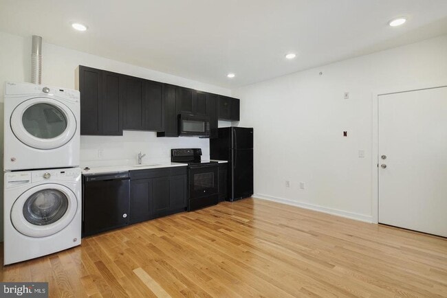 Photo - 1918 E Cumberland St Unit G