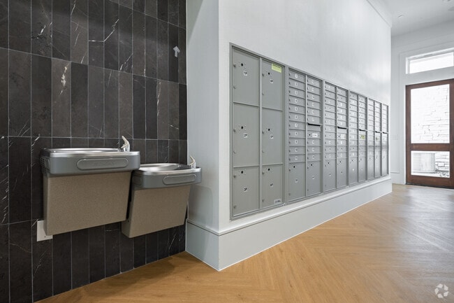 Leasing Office