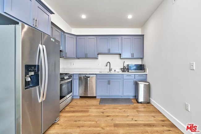 Photo - 14550 Burbank Blvd Unit 105