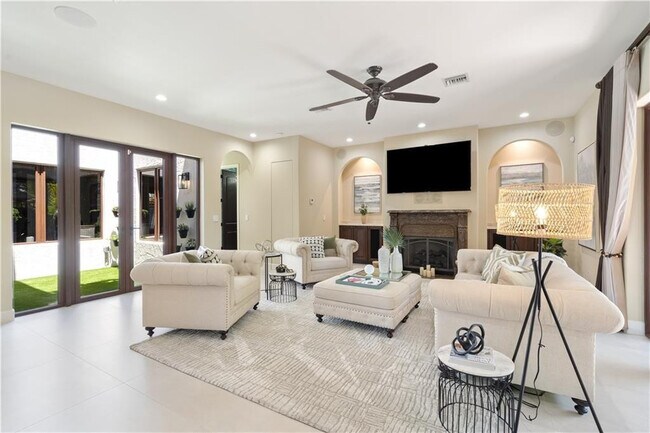 Photo - 1312 SE 2nd Ct