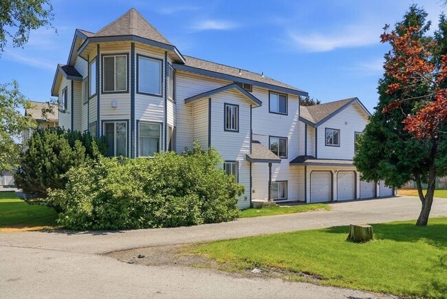 Building Photo - 3442 W Lilac Ct