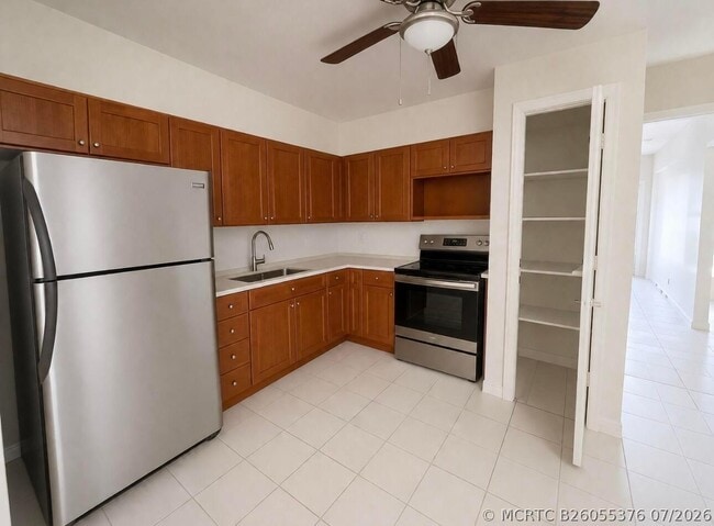 Photo - 5725 NW 14th Ct