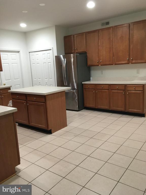 732 Galleria Dr House House Rental in Monroe, NJ