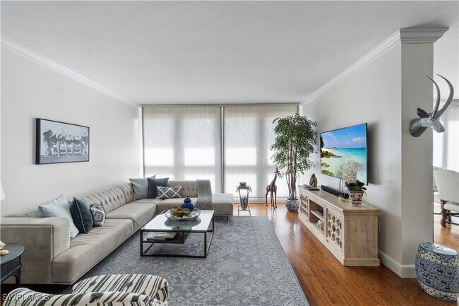 Photo - 4031 Gulf Shore Blvd N Unit 25