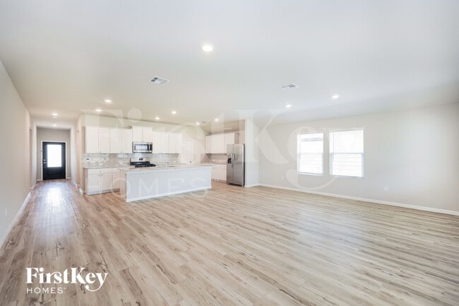 Photo - 6754 Hatchery Way