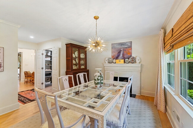 Photo - 614 Ellsworth Rd