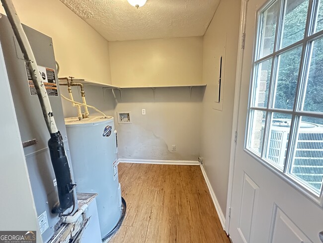 Photo - 271 E Wright St