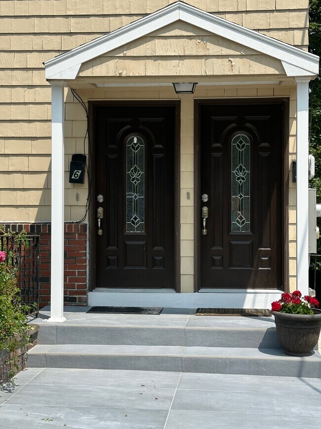 Photo - 6 Gloucester St Unit 2 bedrooms