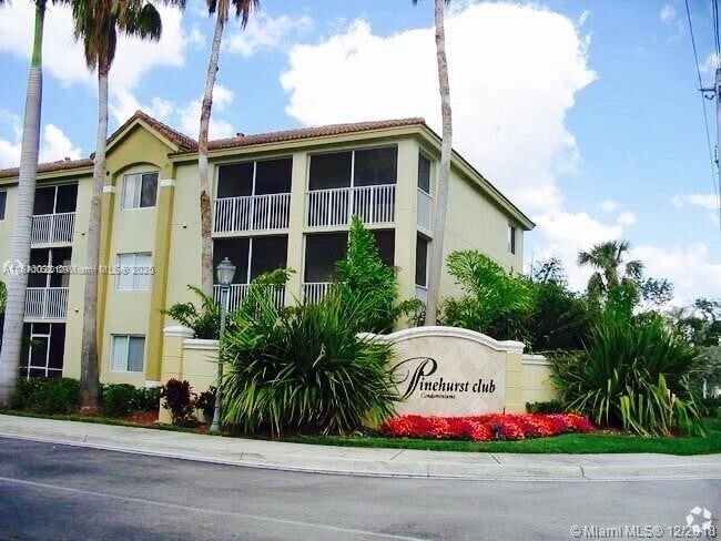 Building Photo - 450 S Park Rd Unit 5-105 Rental