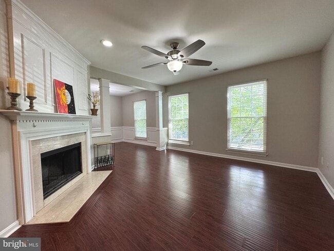 Photo - 8141 Bayonet Way Unit 204