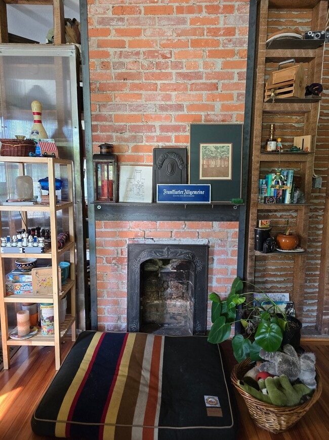 Photo - 65 State St Unit B
