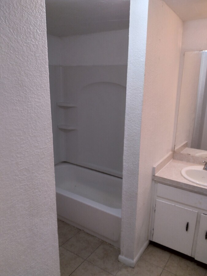 Photo - College Park Apartment Unit 1201-123