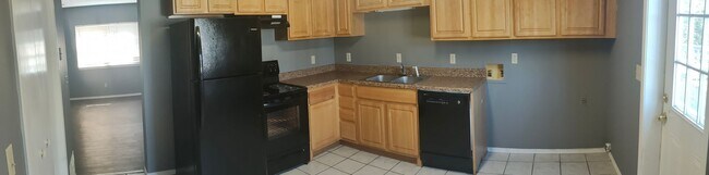 Building Photo - Oak Knoll Apartments Unit OK 1105-4