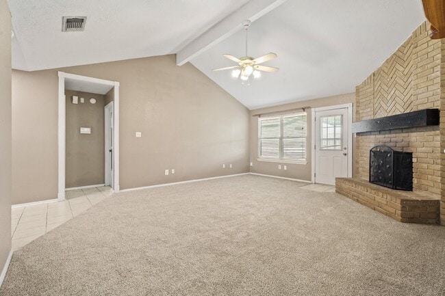 Building Photo - 3877 Pecan Cir