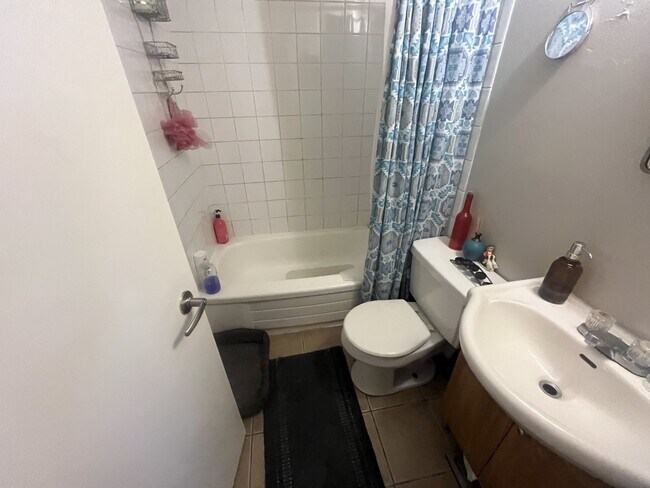 Photo - 335 Division St Unit 3