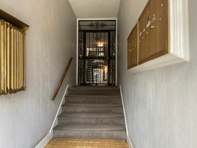 Photo - 1684 Harrison St Unit 9