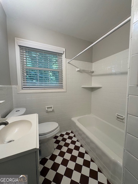 Photo - 629 Forest Ridge Dr SE