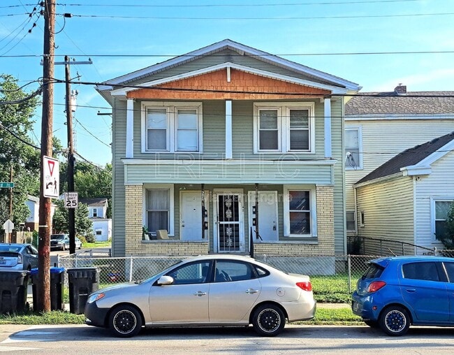 Building Photo - 2751 Alford Ave Unit 1