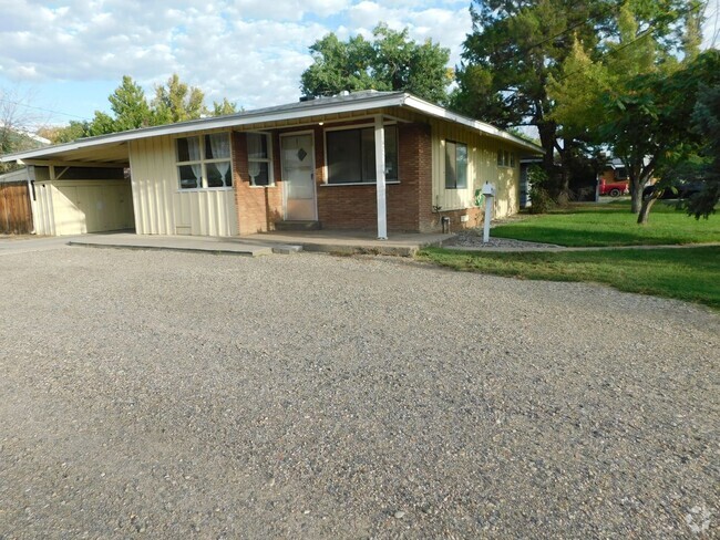 Building Photo - Close to CMU/St Mary's Rental