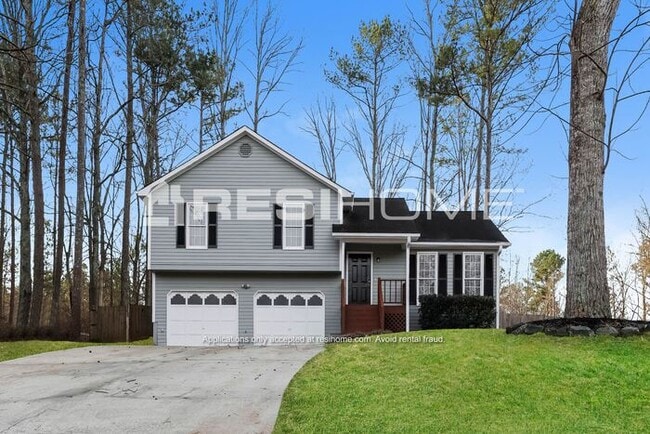 Building Photo - 136 Amber Ln