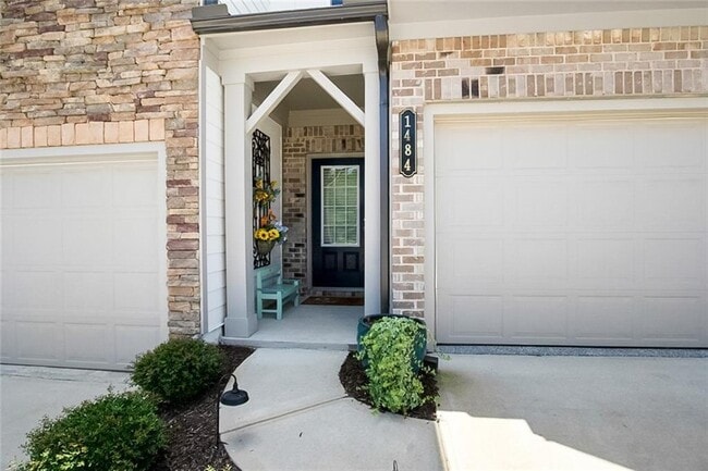 Photo - 1484 Ben Park Way