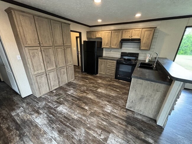 Photo - 1325 Wilson Rd