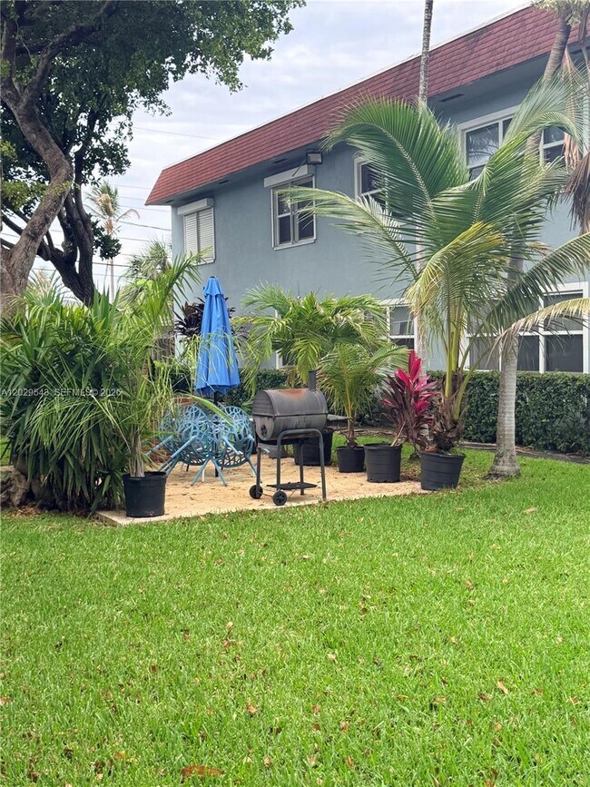 Photo - 260 S Cypress Rd Unit 108