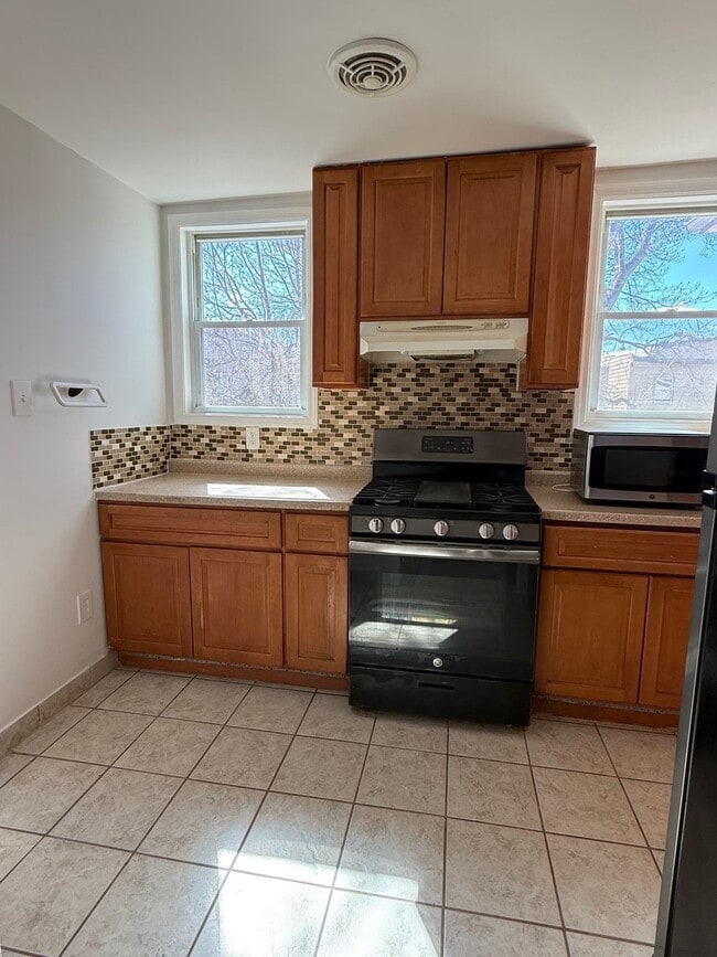 Photo - 85 Kearney Ave Unit 3