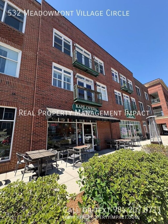 Photo - 532 Meadowmont Village Cir