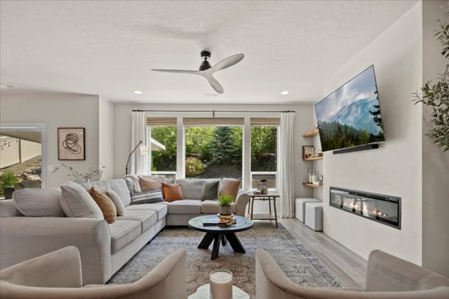 Photo - 2037 W Wood Chip Dr