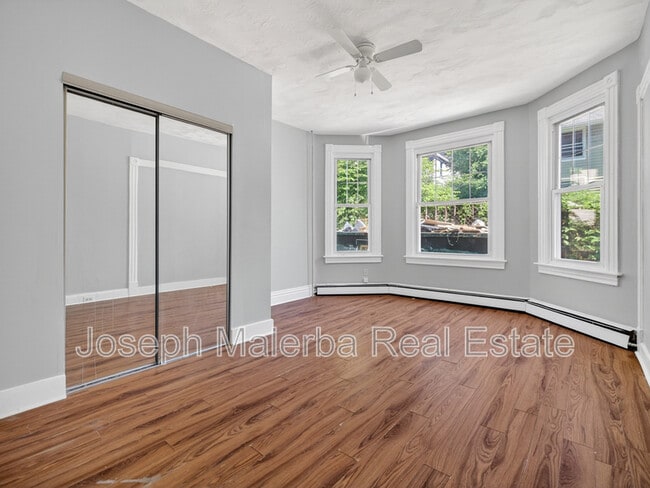 Photo - 195 Laurel Hill Ave Unit BR