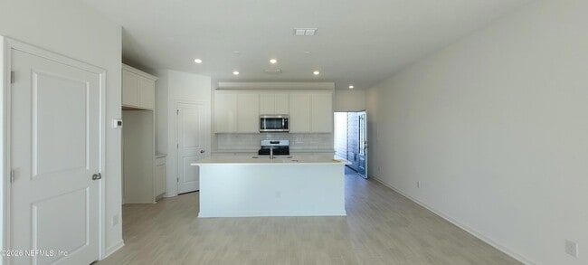 Photo - 40 Kingsville Ct