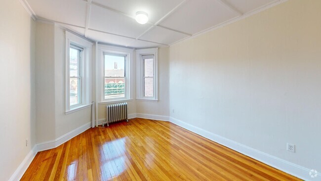 Building Photo - Avl Now - No Fee! Split style 2BR in the h... Rental