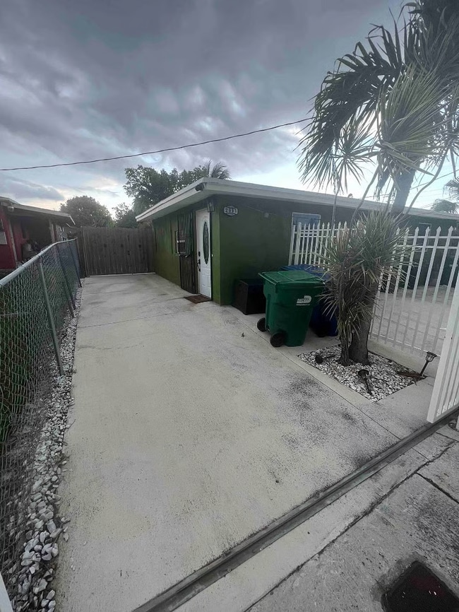 Photo - 2991 NW 31st Ave