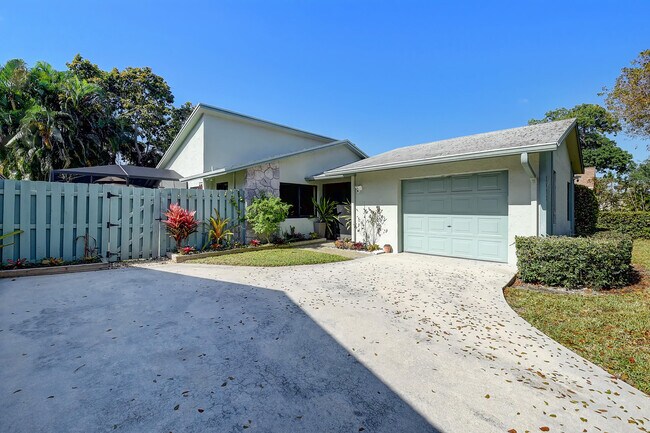 Photo - 2492 NW 10th St Rental