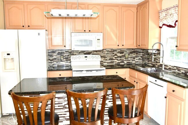 Photo - 6411 E Gate Dr